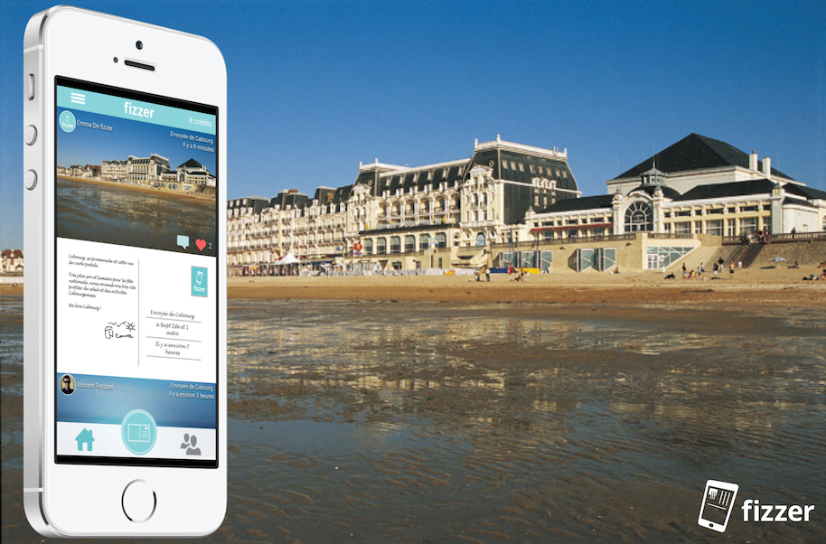 Envoyez des cartes postales virtuelles ou réelles avec Fizzer